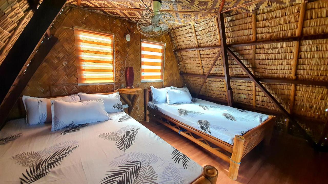Calatagan'S Bahay Kubo - With Beach Access Ngoại thất bức ảnh