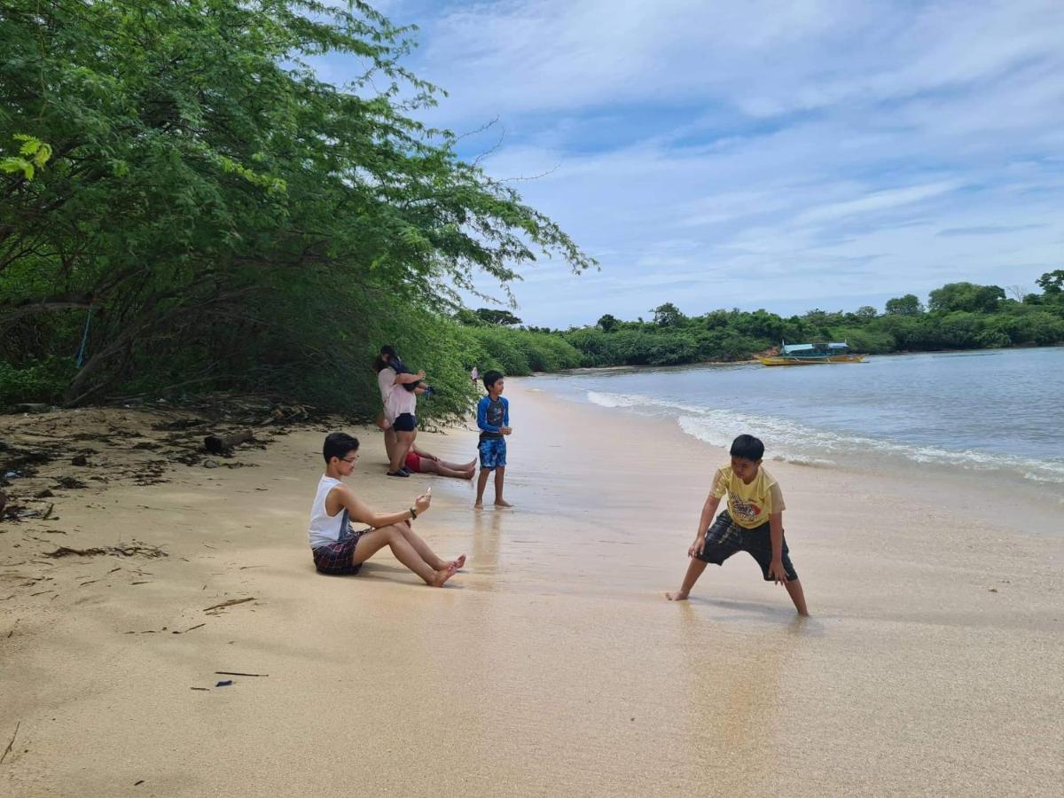 Calatagan'S Bahay Kubo - With Beach Access Ngoại thất bức ảnh